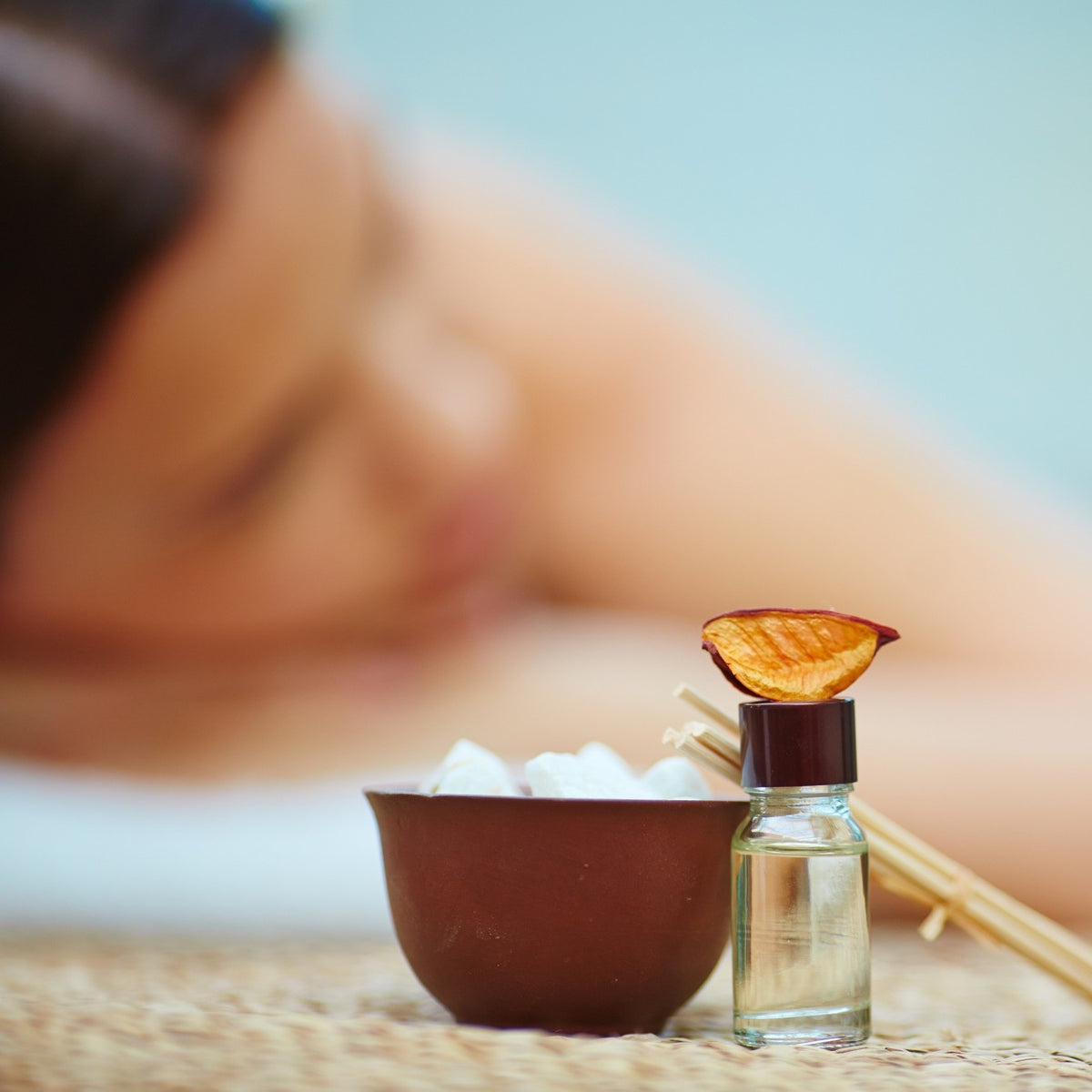 Aromatherapy Massage — 60 min / 90 min
