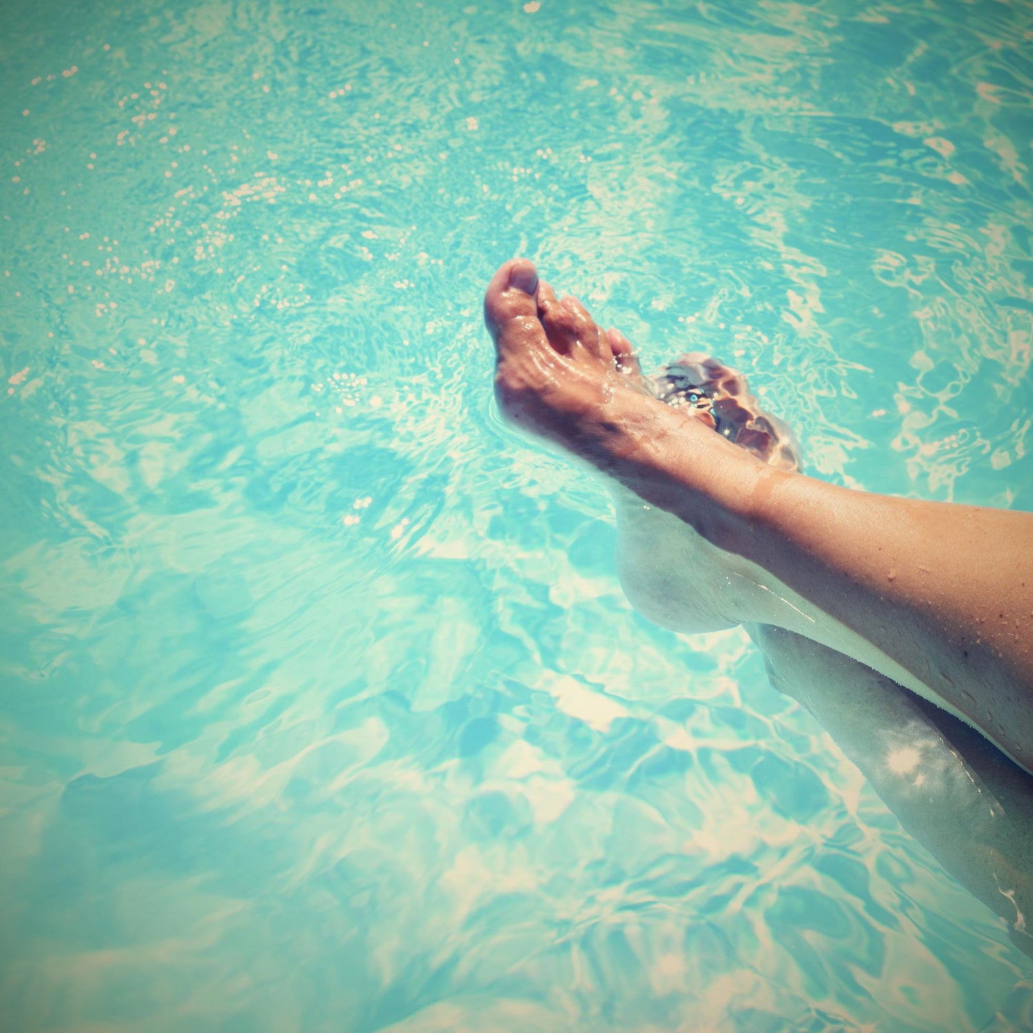 Paradise Basic — Spa Admission + K-Scrub + Reflexology